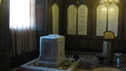 圣彼得堡彼得保罗大教堂中末代沙皇尼古拉二世和家人的安葬地。