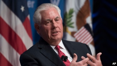 Ngoại trưởng Rex Tillerson ngày càng mâu thuẫn với Tổng thống Donald Trump về những thách thức chính sách về Triều Tiên và đang bị chỉ trích vì kế hoạch cắt giảm của ông tại Bộ Ngoại giao.