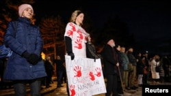 Protesti na Cetinju zbog masovnog ubistva (Foto: REUTERS/Stevo Vasiljevic)