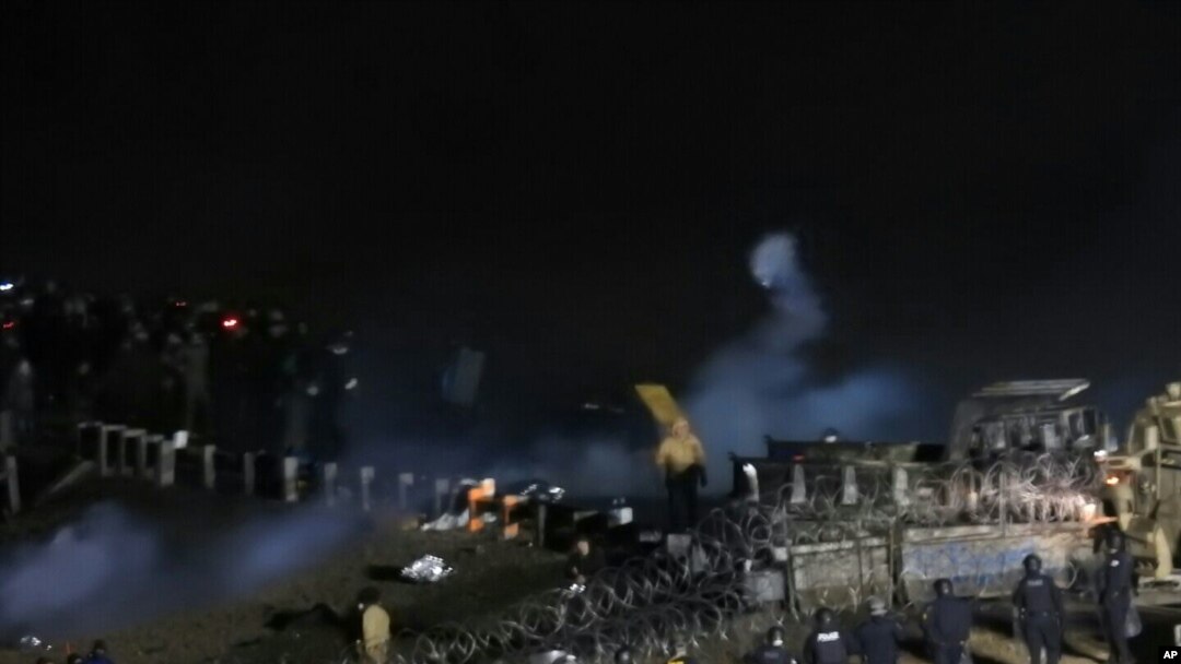 Policija i demonstranti sukobili su se blizu mesta planiranog prolaska gasovoda 