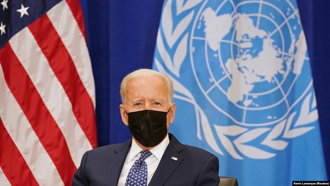 Američki predsjednik Joe Biden sastao se s generalnim sekretarom Ujedinjenih naroda Antoniom Guterresom na 76. sjednici Generalne skupštine UN-a u New Yorku, 20. septembra 2021. REUTERS/Kevin Lamarque