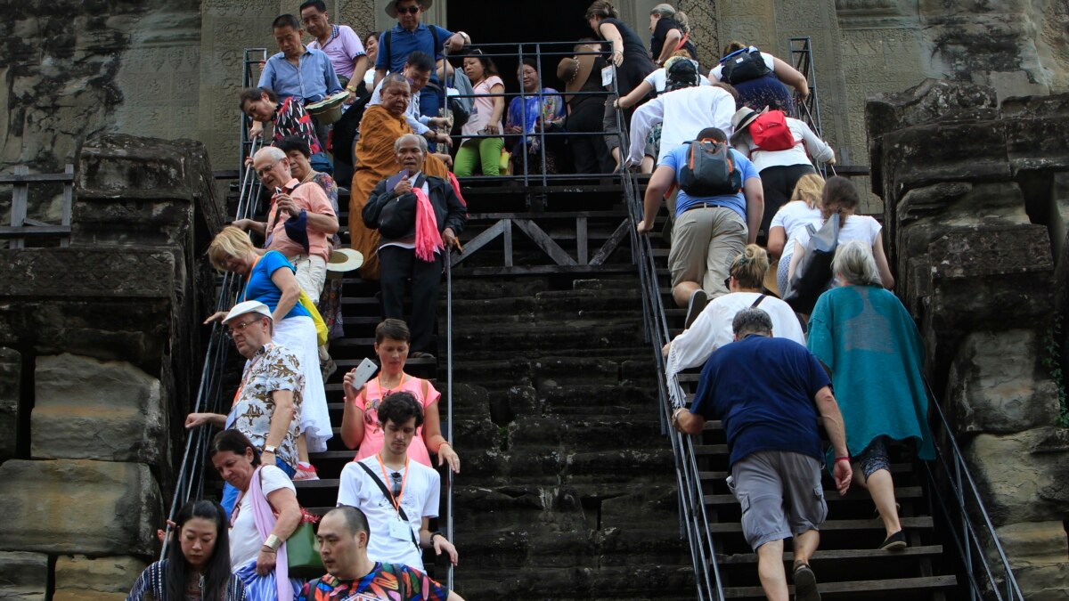 ADB Revises Down Cambodia’s Inflation Forecast