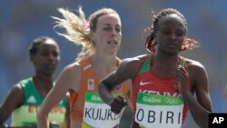 Hellen Onsando Obiri lors du 5.000 m des jeux olympiques d'été, Rio de Janeiro, le 16 aout 2016