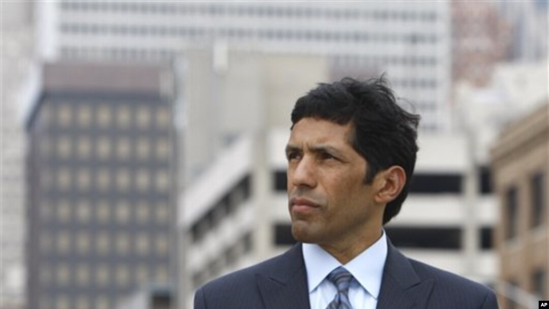Democrat Hansen Clarke is seen in Detroit, 4 Aug 2010 (file photo)