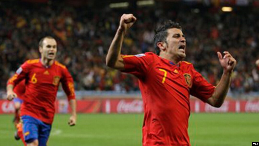 Penyerang andalan tim La Roja Spanyol, David Villa.