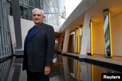 American architect Frank Gehry attends a press visit at the Foundation Louis Vuitton in the Bois de Boulogne, Paris, Oct. 17, 2014.