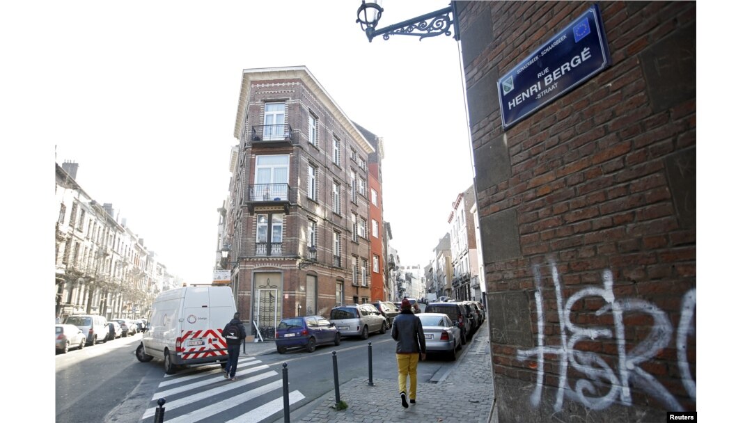 A street sign which reads "Henri Berge" is pictured in the Brussels district of Schaerbeek, Jan. 8, 2016.