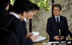 U.S. special representative for North Korea policy Joseph Yun answers questions from reporters, April 25, 2017, in Tokyo.