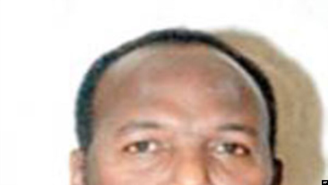 Martida Makrafoonka iyo Sh Cali Wajiis