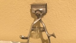 黄万里和他的被劳改难友们使用的理发推子，是1949年以前买的。黄万里夫人曾用它为丈夫和儿子们理发。（黄肖路提供图片）