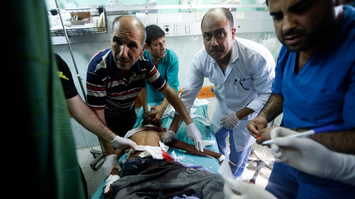 Hospitals+in+Gaza+overwhelmed+by+wounded+as+a+result+of+the+Israeli+military+campaign