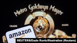 Raksasa belanja online, Amazon membayar MGM $8,45 miliar agar dapat menyediakan lebih banyak tontonan pada layanan streaming video. (Foto ilustrasi/REUTERS/Dado Ruvic)