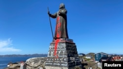 The statue of Hans Egede is seen after being vandalized in Nuuk, Greenland June 21, 2020. (Ritzau Scanpix/via REUTERS)