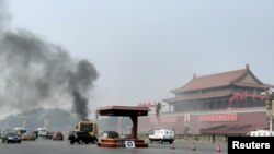 Polisi China mengumumkan bahwa teroris sebagai pelaku serangan di Lapangan Tiananmen di Beijing hari Senin (28/10). 