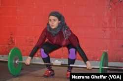 Kulsoom Abdullah, 38, who comes from a very conservative area of Pakistan, became interested in recreational weightlifting in her early 20s.