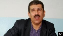 دکتۆر کامه‌ران مه‌نتک