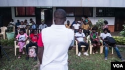 The Guinea Bissau Writers Association meets monthly to conduct readings and share progress on their works. Of their 40 members, nearly half are poets, something association President Abdulai Sila says meshes well with a rich tradition of oral literature and storytelling. Bissau, Guinea Bissau, Dec. 19, 2017. (R. Shyrock/VOA)
