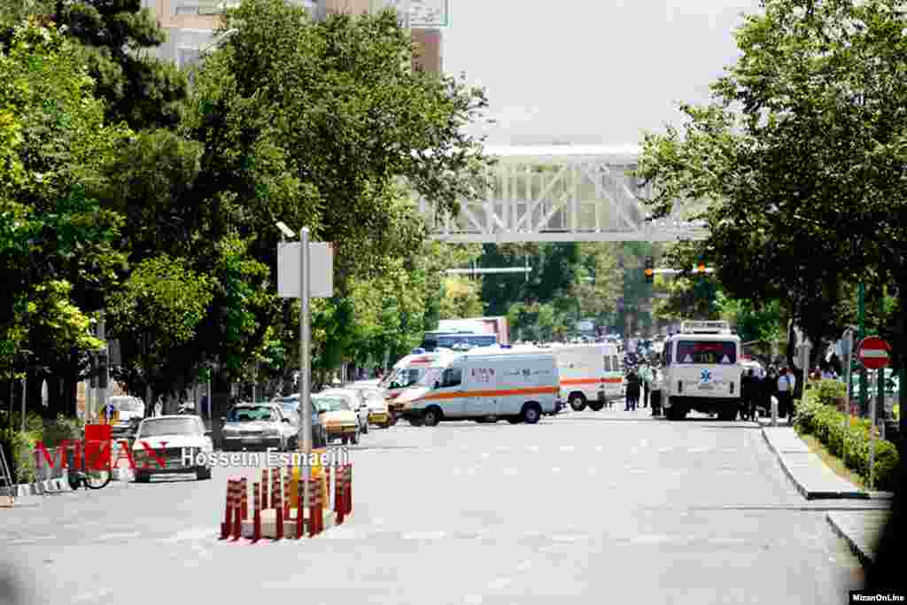 عکسی از حمله تروریستی در تهران