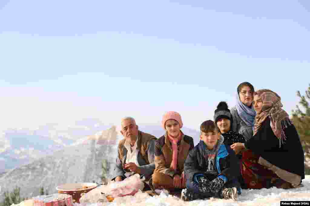 Pigeons surround pilgrims outside the the Grand Mosque in the Saudi Arabia's holy city of Mecca.