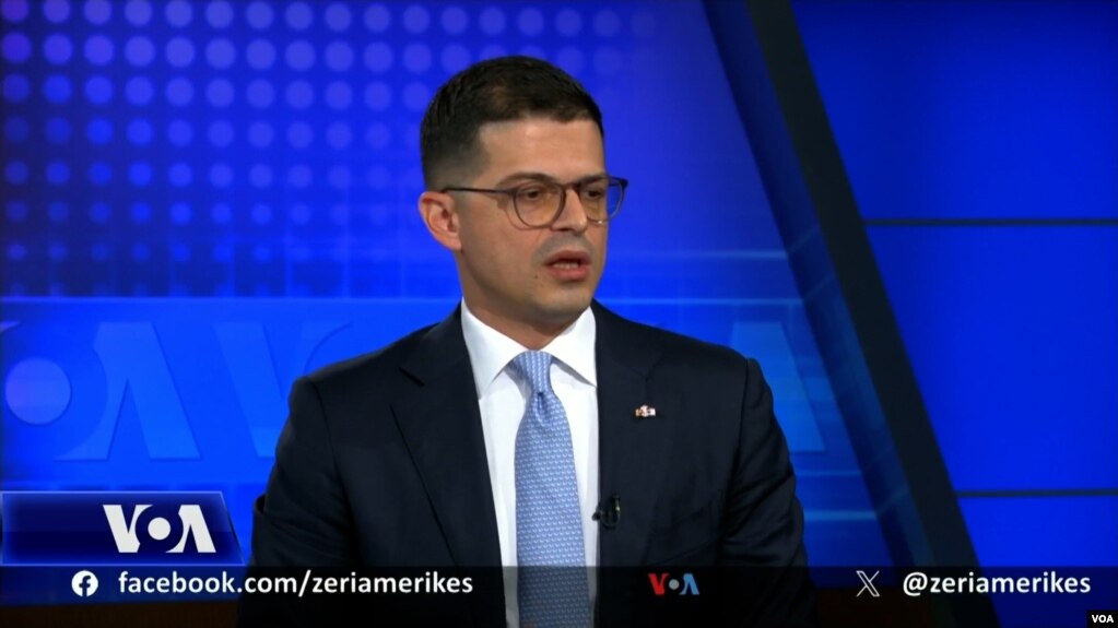 Vengu: Shqipëria synon një fazë të re bashkëpunimi me Pentagonin, përmes kredive për modernizimin e ushtrisë