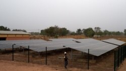 Centrale solaire au Togo et du premier port en eau profonde au Nigeria