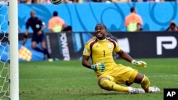 Mai tsaron gidan klob din Super Eagle Vincent Enyeama 