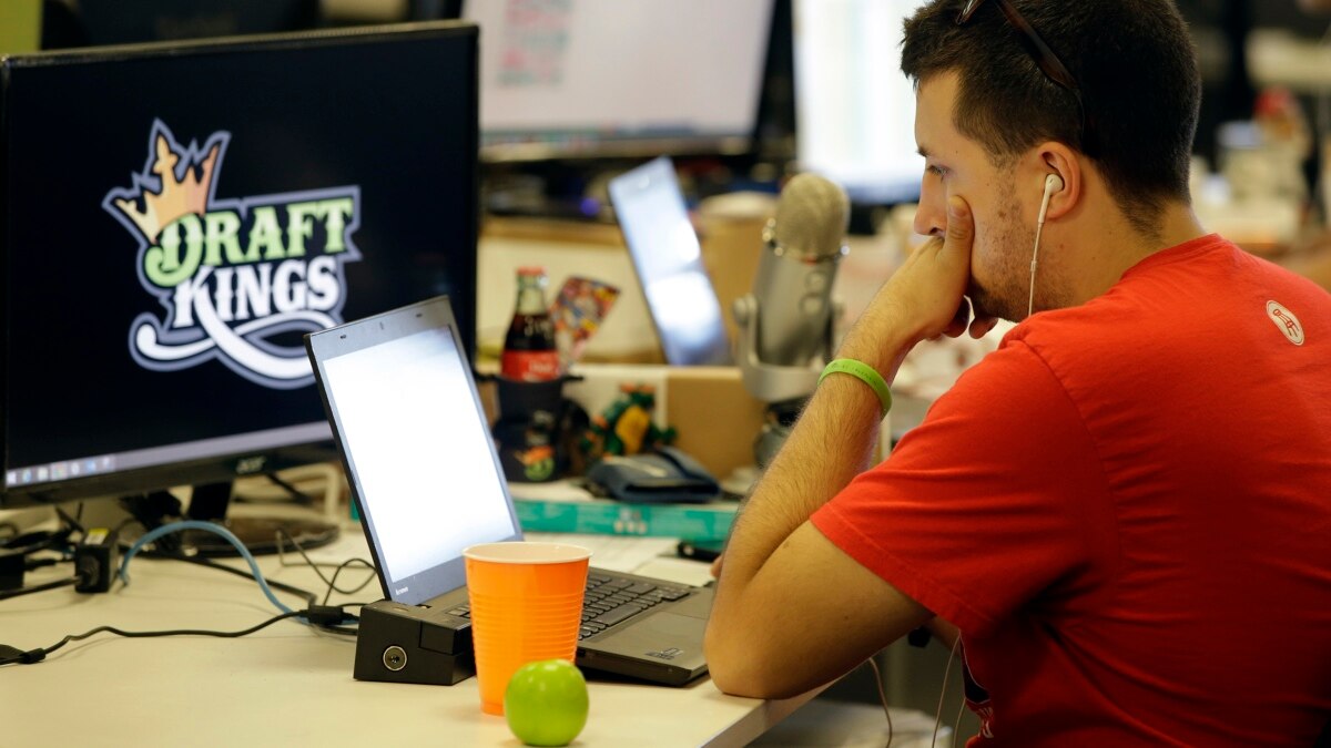 FanDuel and DraftKings, Leaders in Daily Fantasy Sports, Are