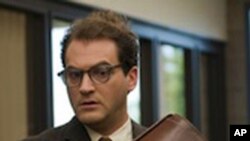 施图尔贝格在影片中扮演男主角