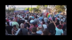 南加同性恋社区街头欢庆胜利