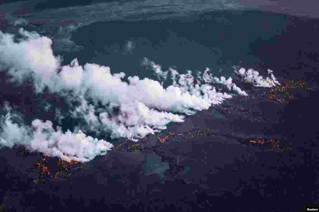 Magma along the fissure, Aug. 29, 2014.