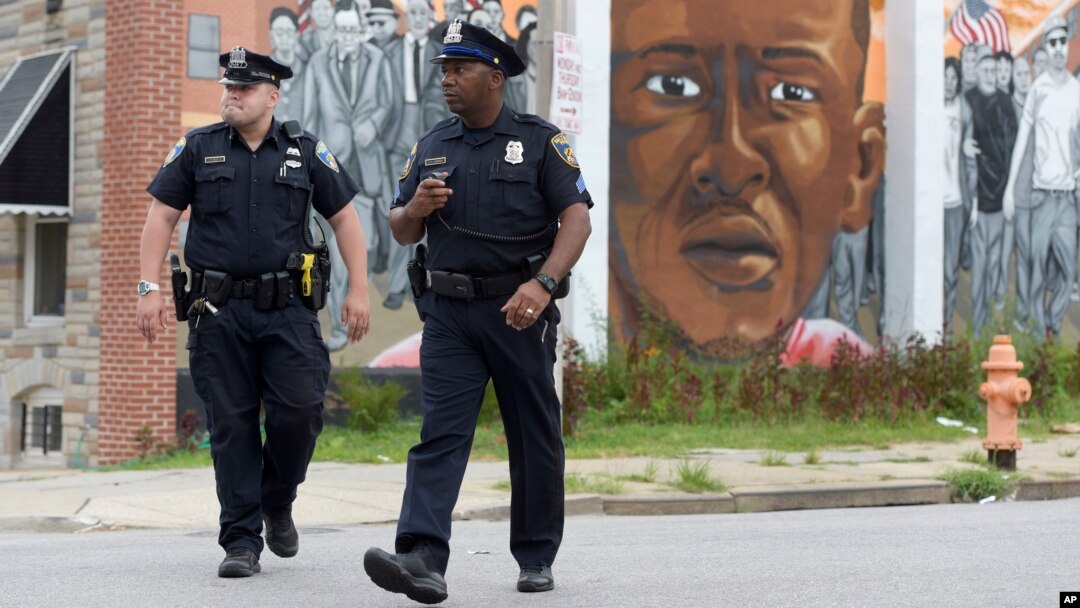 Policías del condado de Baltimore dispararon a una mujer que se resistió al arresto.