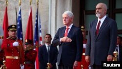 Former U.S. President Bill Clinton to visit Albania