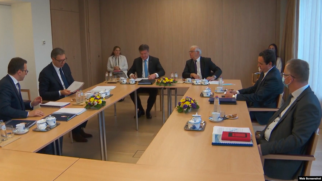 ARHIVA - Sastanak Aleksandra Vučića i Aljbina Kurtija u Briselu