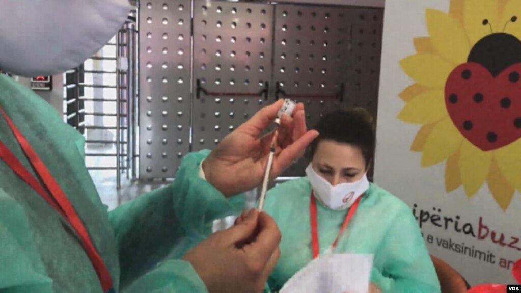 Shqipëri: Edhe 2 vdekje nga COVID-19 dhe 522 infektime të reja