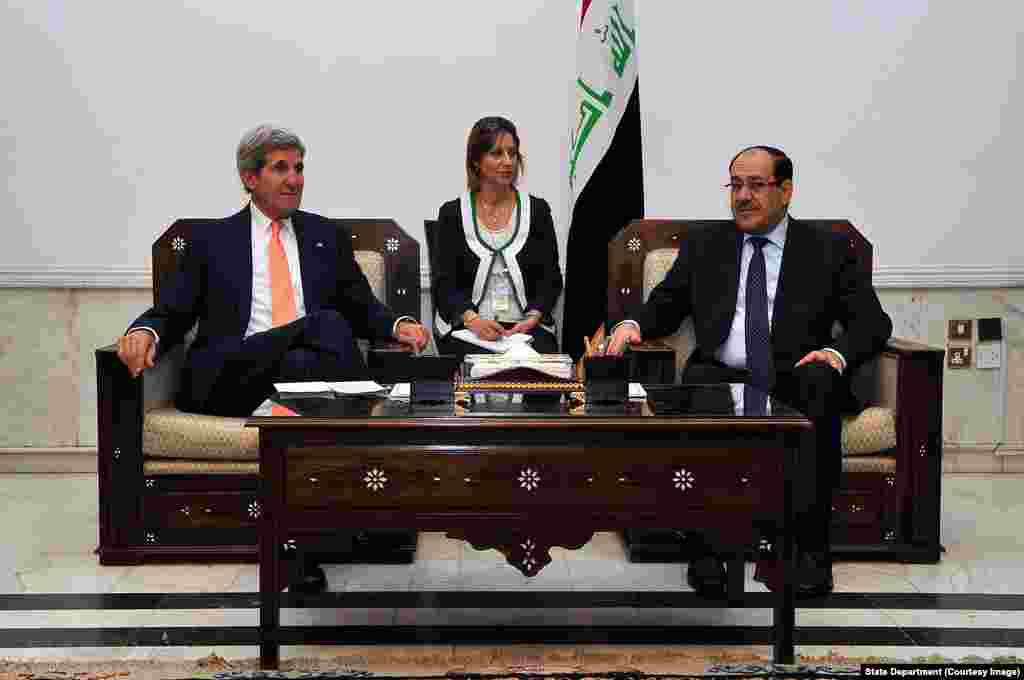 Secretary Kerry Sits With Iraqi Prime Minister al-Maliki Before Meeting in Baghdad.