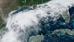 La tormenta tropical Francine amenaza las costas de Texas y Luisiana y tiene potencial de huracán
