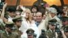 Hijo de expresidente Menem con Bolocco es operado en Chile