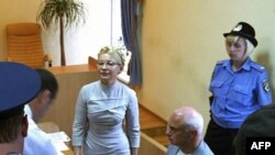 Юлия Тимошенко в зале суда (архивное фото)