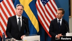 Američki državni sekretar Antony Blinken i švedski premijer Ulf Kristerson na konferenciji za novinare u Švedskoj. (Foto: TT News Agency/Jonas Ekstroemer via REUTERS)