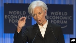 ທ່ານນາງ Christine Lagarde ຫົວໜ້າກອງທຶນສາກົນ ຫຼື IMF