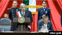 El presidente mexicano Andrés Manuel Lopez Obrador se comprometió a tener mano dura contra la corrupción, pero no caer en la persecución.