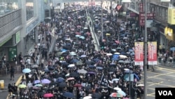 Protes di Tuen Muen, Hong Kong. (Foto: VOA)