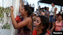 Malbatên girtîyan li pêş zindana Manaus (Arşîv)