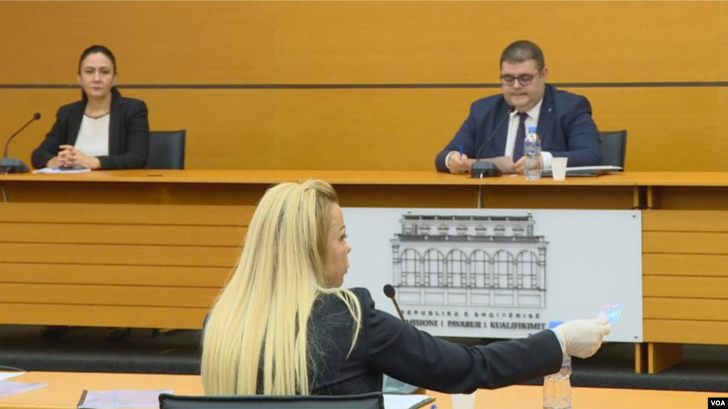 Tiranë, shkarkohet gjyqtarja Fatmira Hajdari për pasuri të pajustifikuar