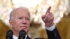 Presiden AS Joe Biden menjawab pertanyaan wartawan di Gedung Putih, Washington, Selasa, 10 Agustus 2021. (Foto: Evelyn Hockstein/Reuters)