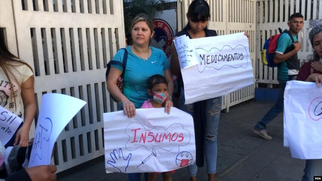 El gobierno en disputa de Venezuela país reportó 16 muertes de niños por cada mil habitantes, en 2016.