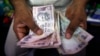 Ấn Độ kỳ vọng biến kinh tế thiếu tiền thành kinh tế không tiền mặt