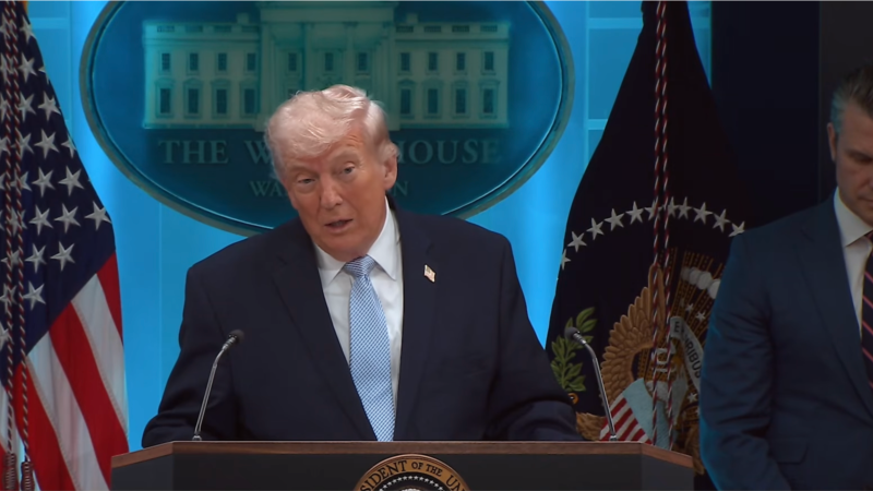 پرزیدنت ترامپ با هشدار درباره فروش اسلحه به رژیم ایران: هیچ‌گونه غنی‌سازی انجام نخواهد شد