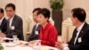박근혜 한국 대통령, 사드 배치 설득 행보…중국 매체, 박 대통령 실명 비판
