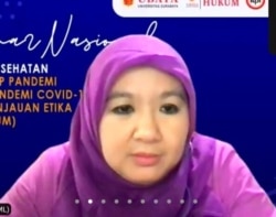 Jubir Vaksinasi COVID-19 Kemenkes Siti Nadia Tarmidzi. (Foto: VOA)